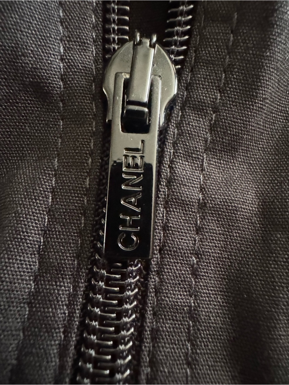 CHANEL Black Men’s Garment Travel Bag with White Logo - Picture 7 of 10